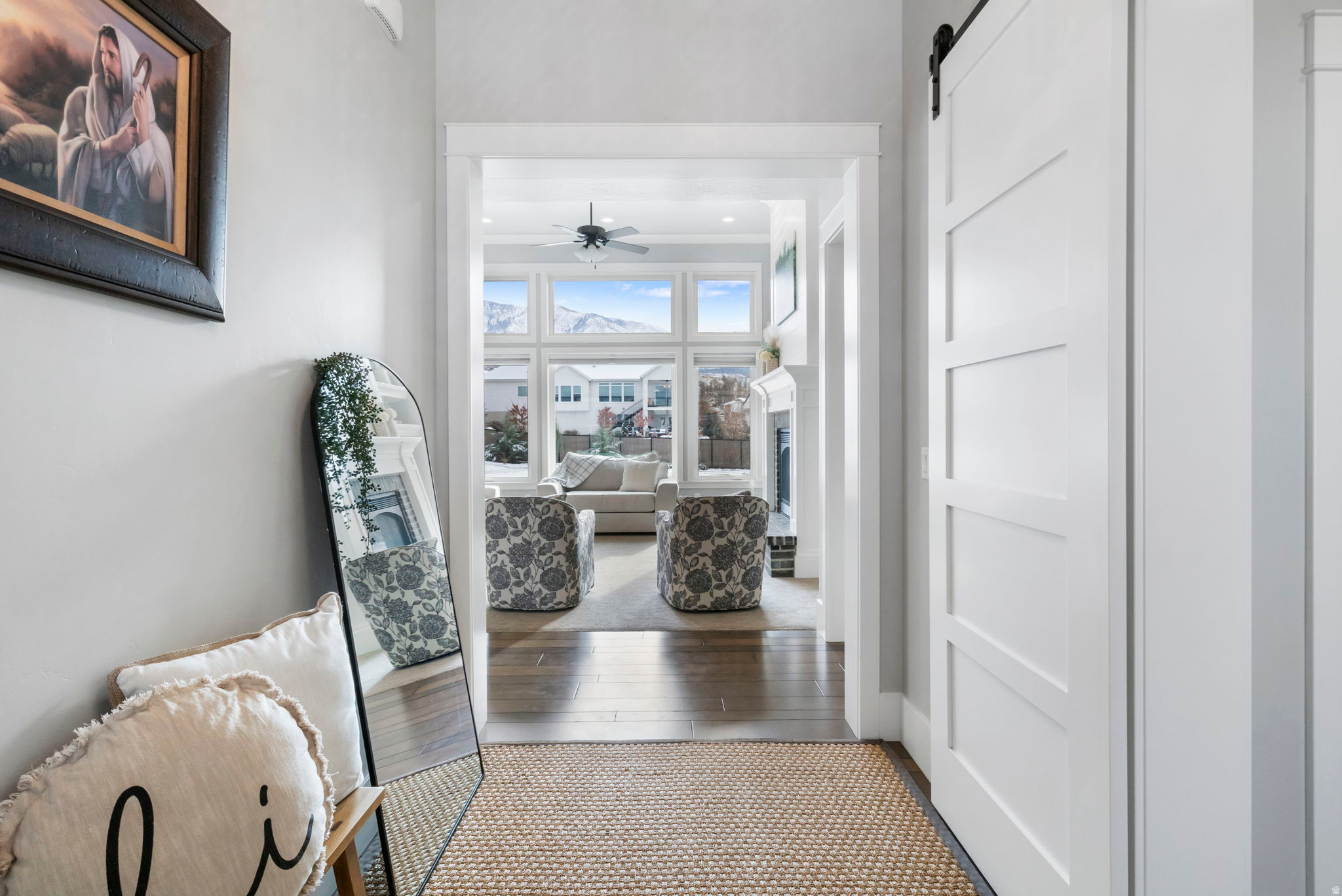 MOUNTAIN VIEW - Residential