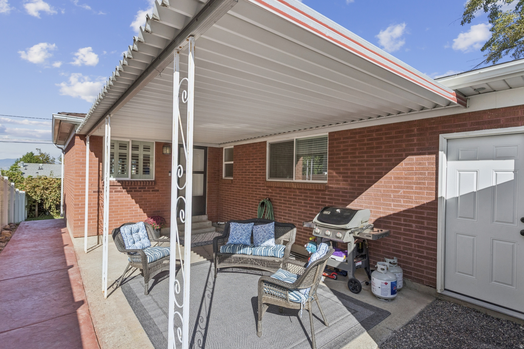 MAJESTIC HEIGHTS NO 1 - Residential