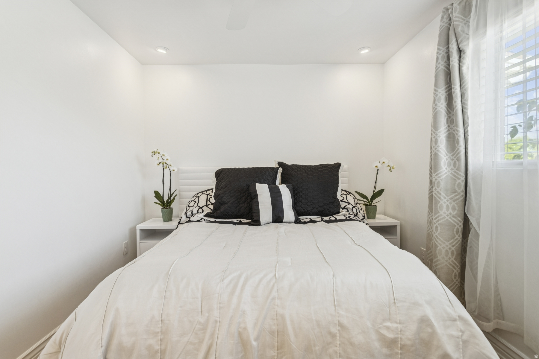 MAJESTIC HEIGHTS NO 1 - Residential