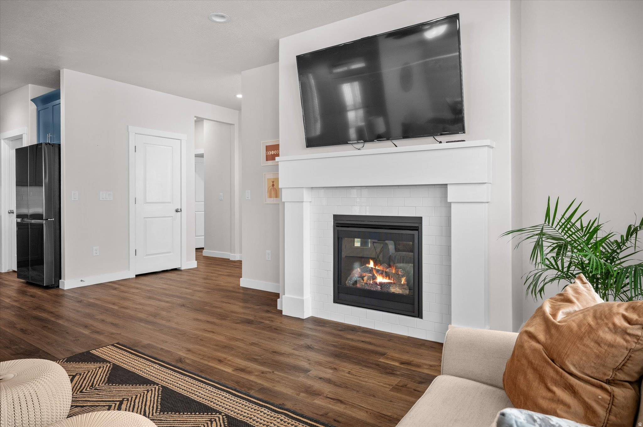 BLUFF VIEW - Residential