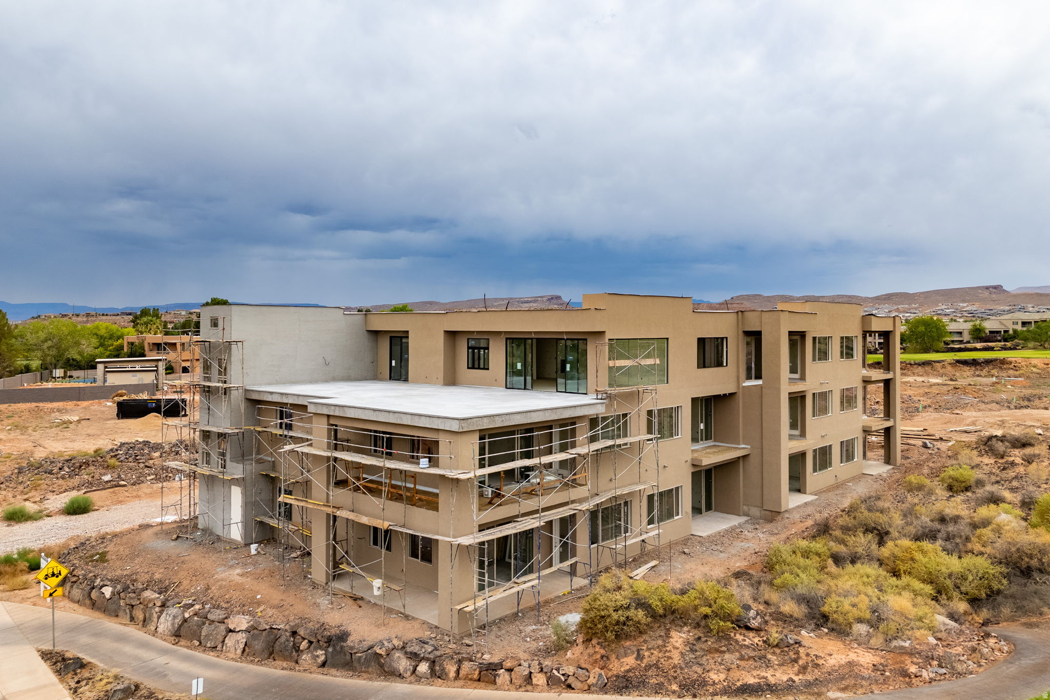 SIENNA PARK CONDOS - Residential