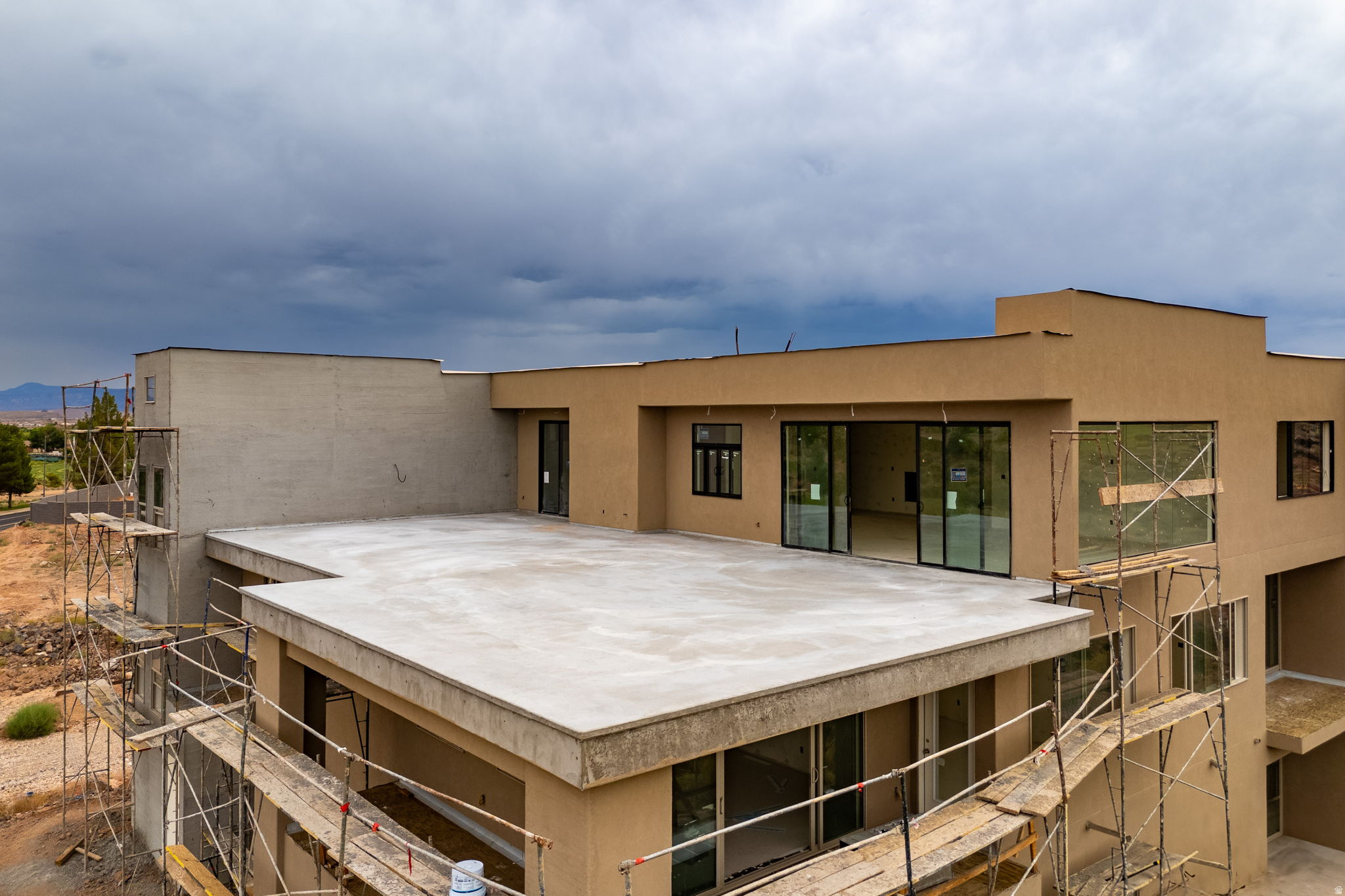 SIENNA PARK CONDOS - Residential