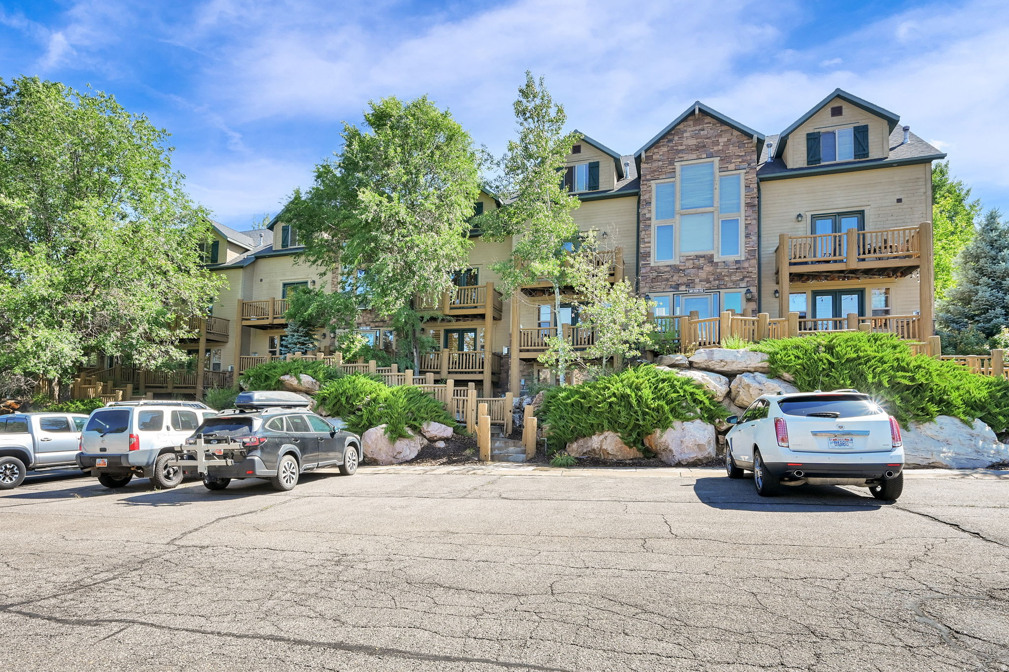 5060 E LAKEVIEW DR 1109