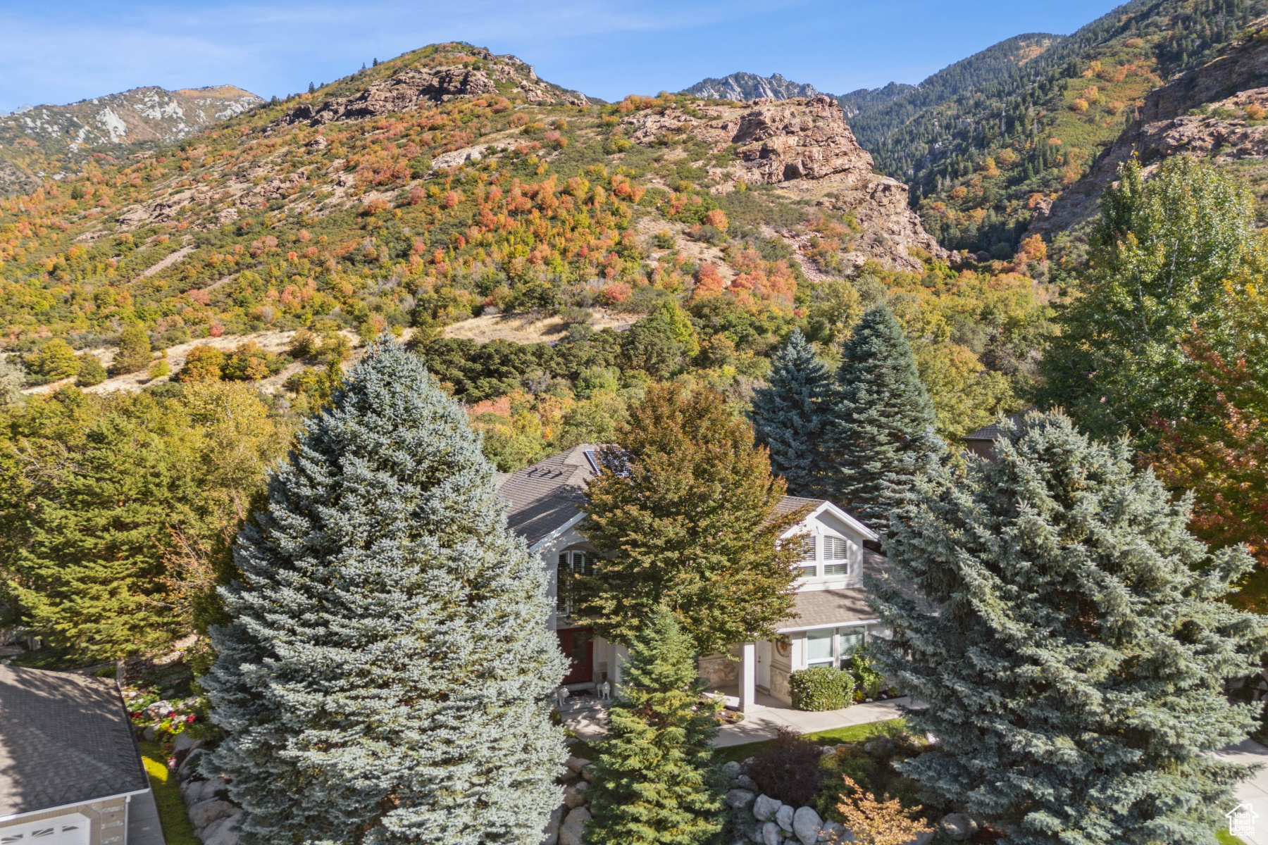 11833 S Hidden Canyon Ln, Sandy, Utah image 2