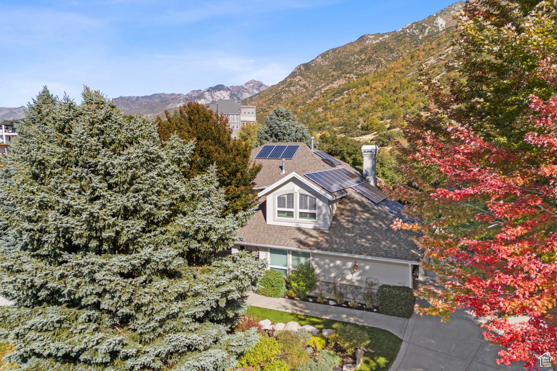 11833 S Hidden Canyon Ln, Sandy, Utah image 1