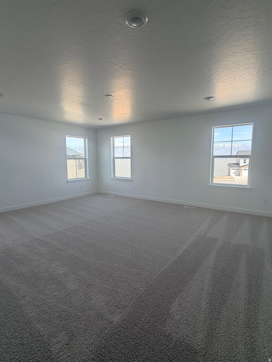 HERON HILLS - Residential