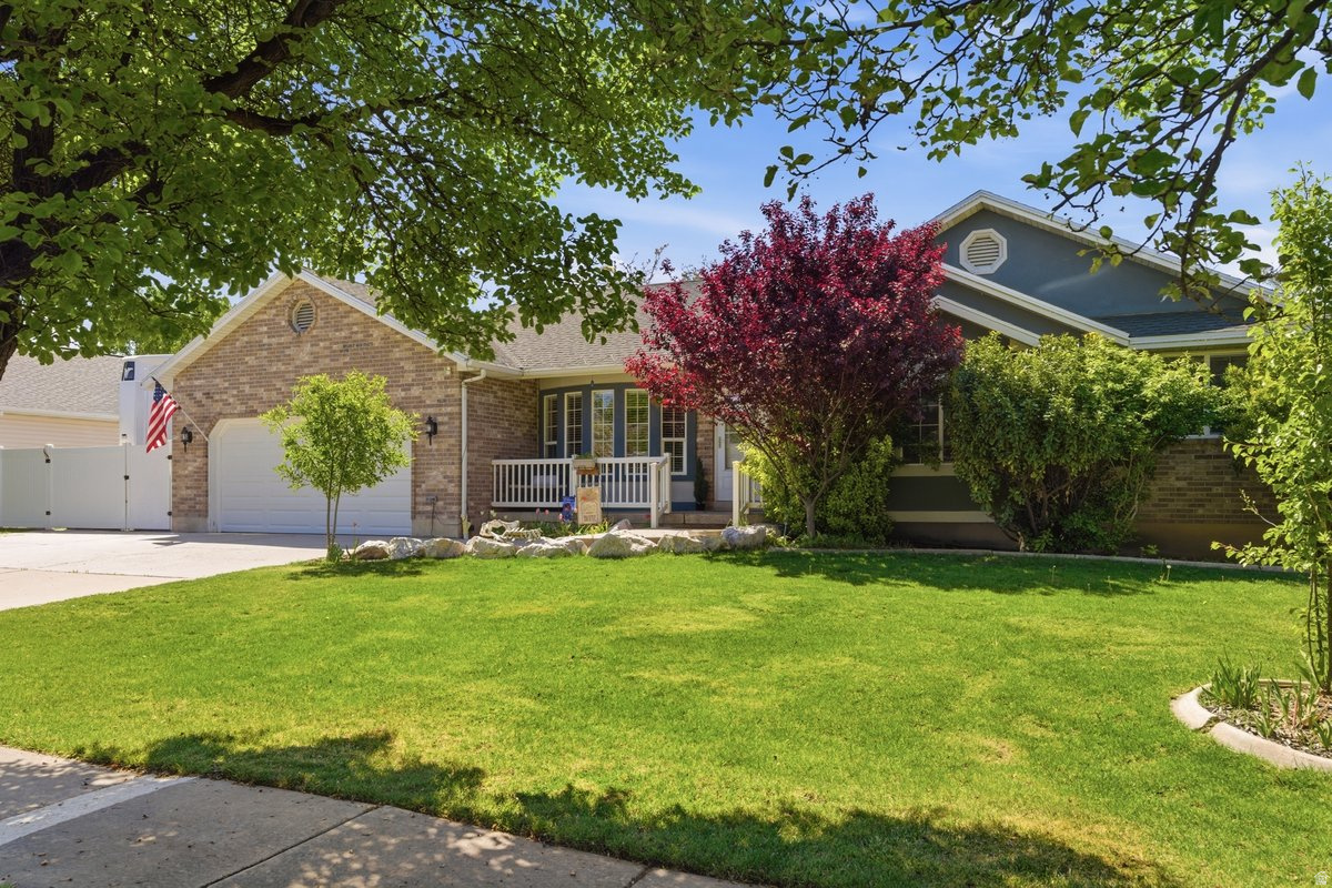 FREW ESTATES - Residential