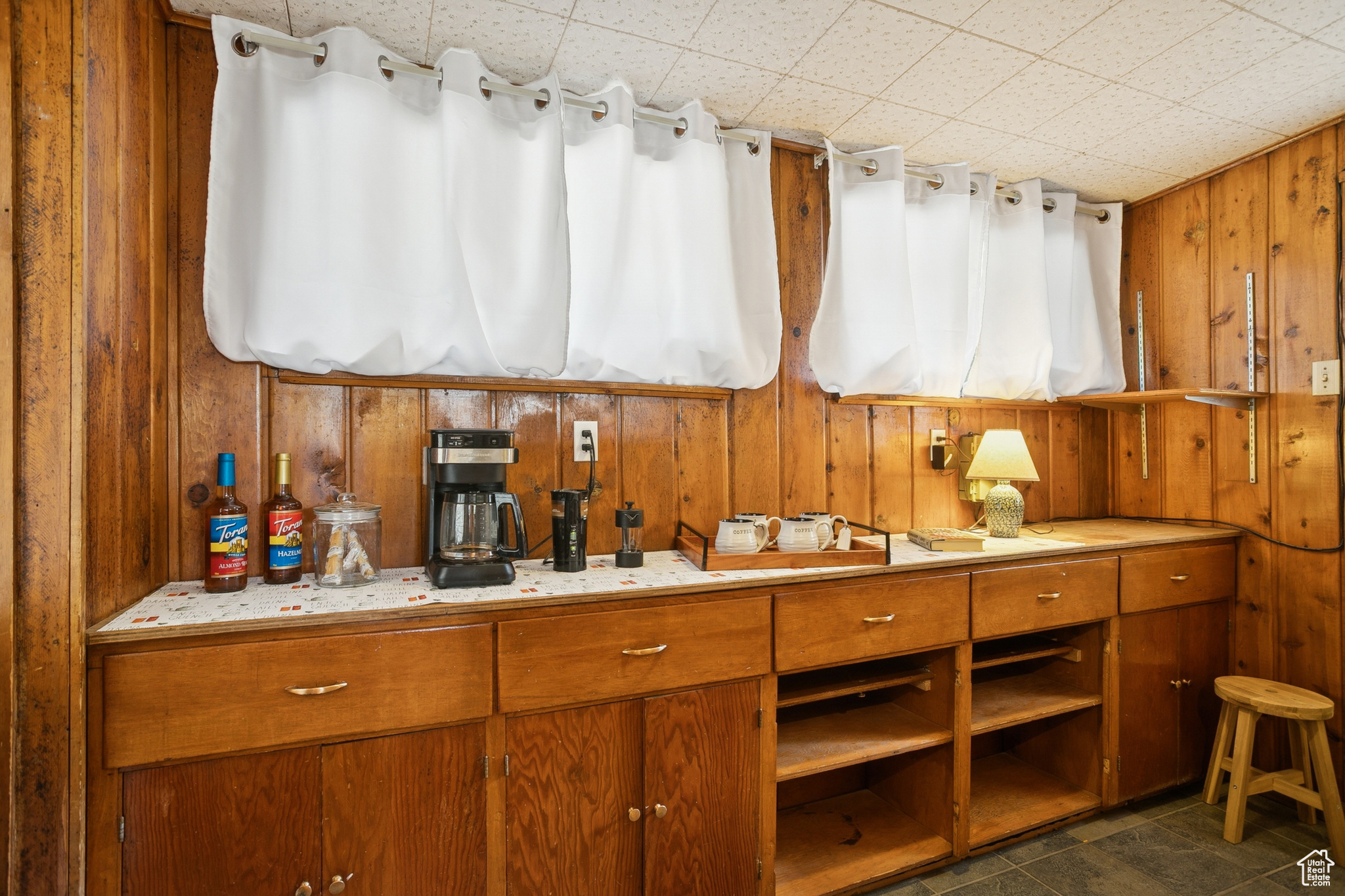 EASTWOOD HILLS - Residential