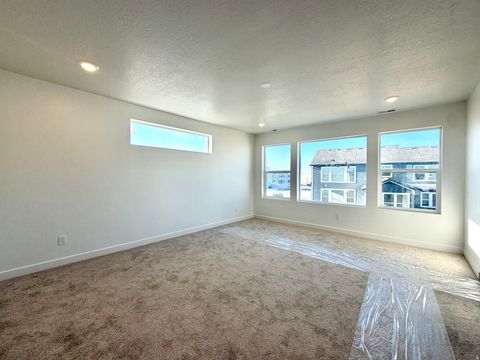 Tiny photo for 2989 N LONE PINE ST #633, Eagle Mountain, UT 84005 (MLS # 2133032)
