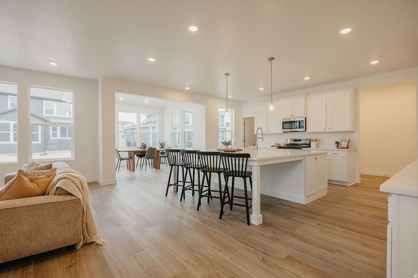 FIREFLY - Residential