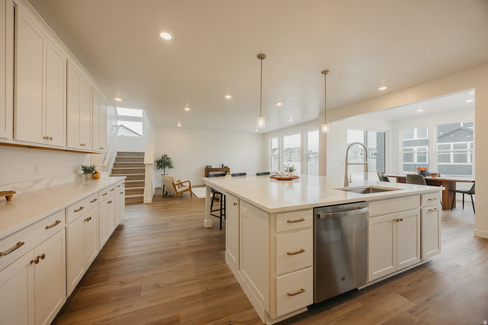FIREFLY - Residential