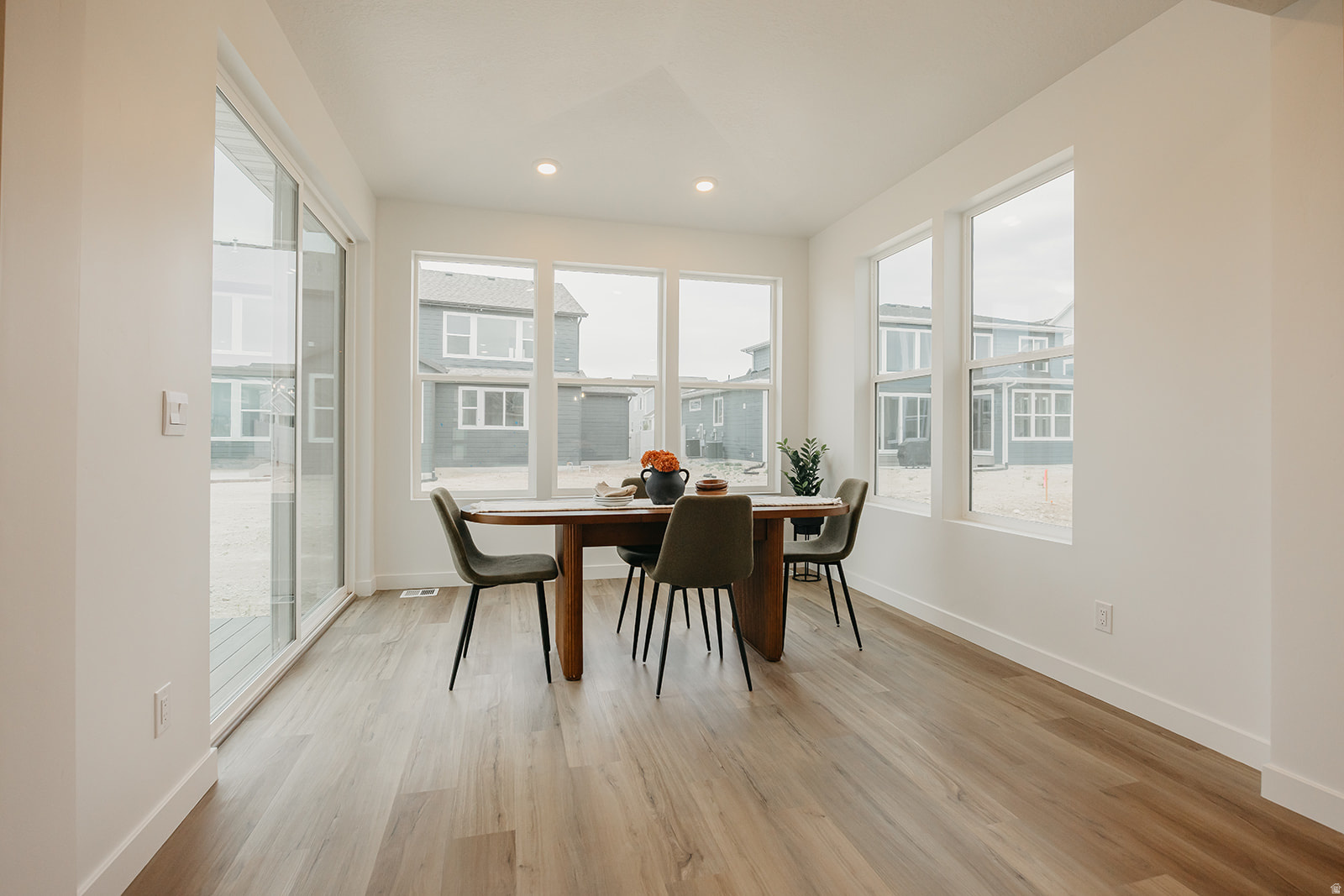 FIREFLY - Residential