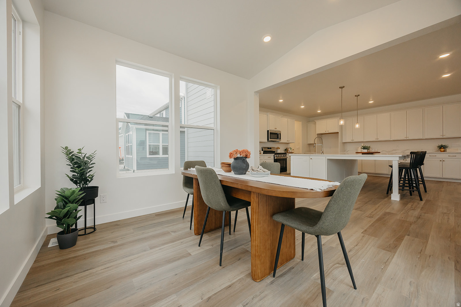 FIREFLY - Residential