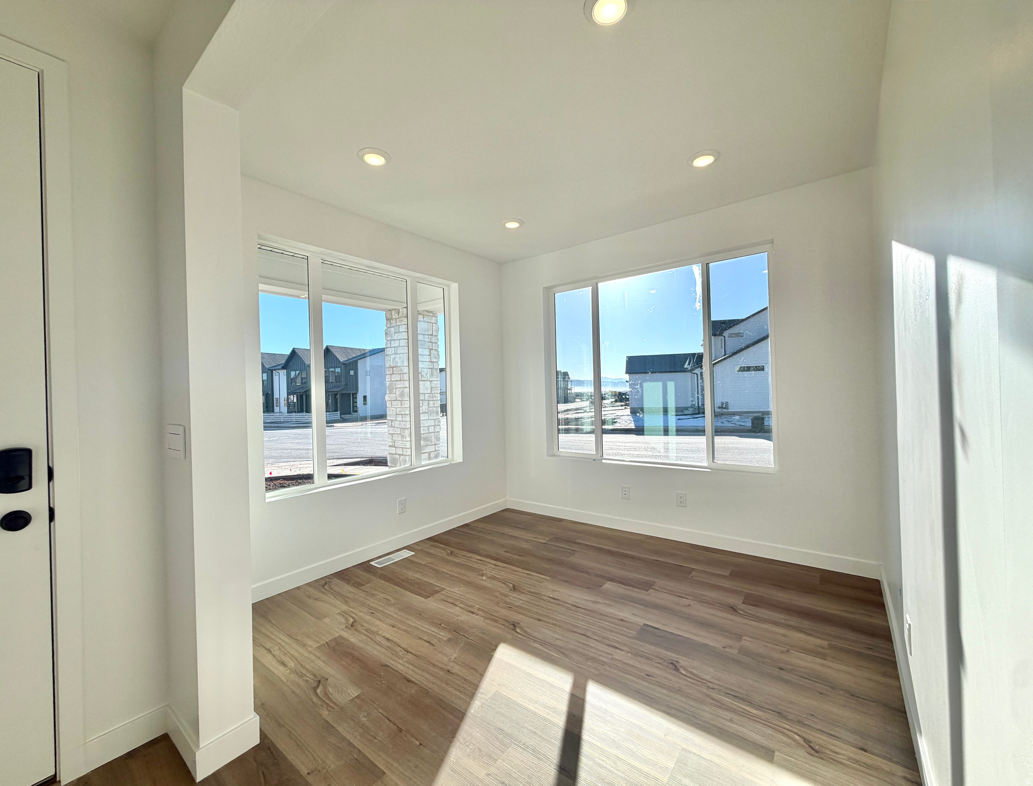 FIREFLY - Residential