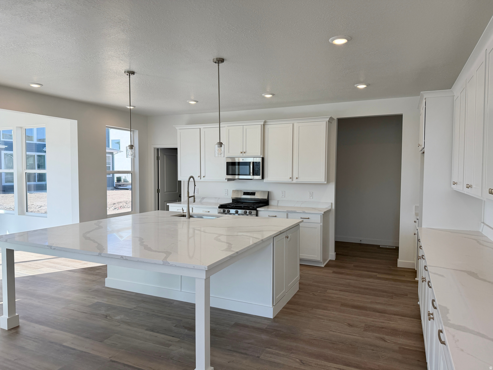 FIREFLY - Residential