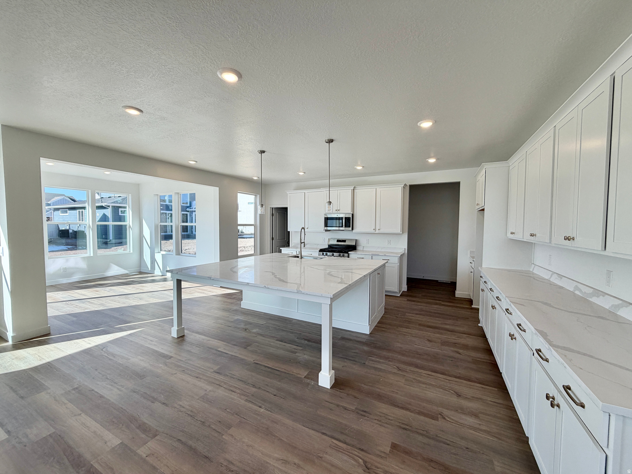 FIREFLY - Residential