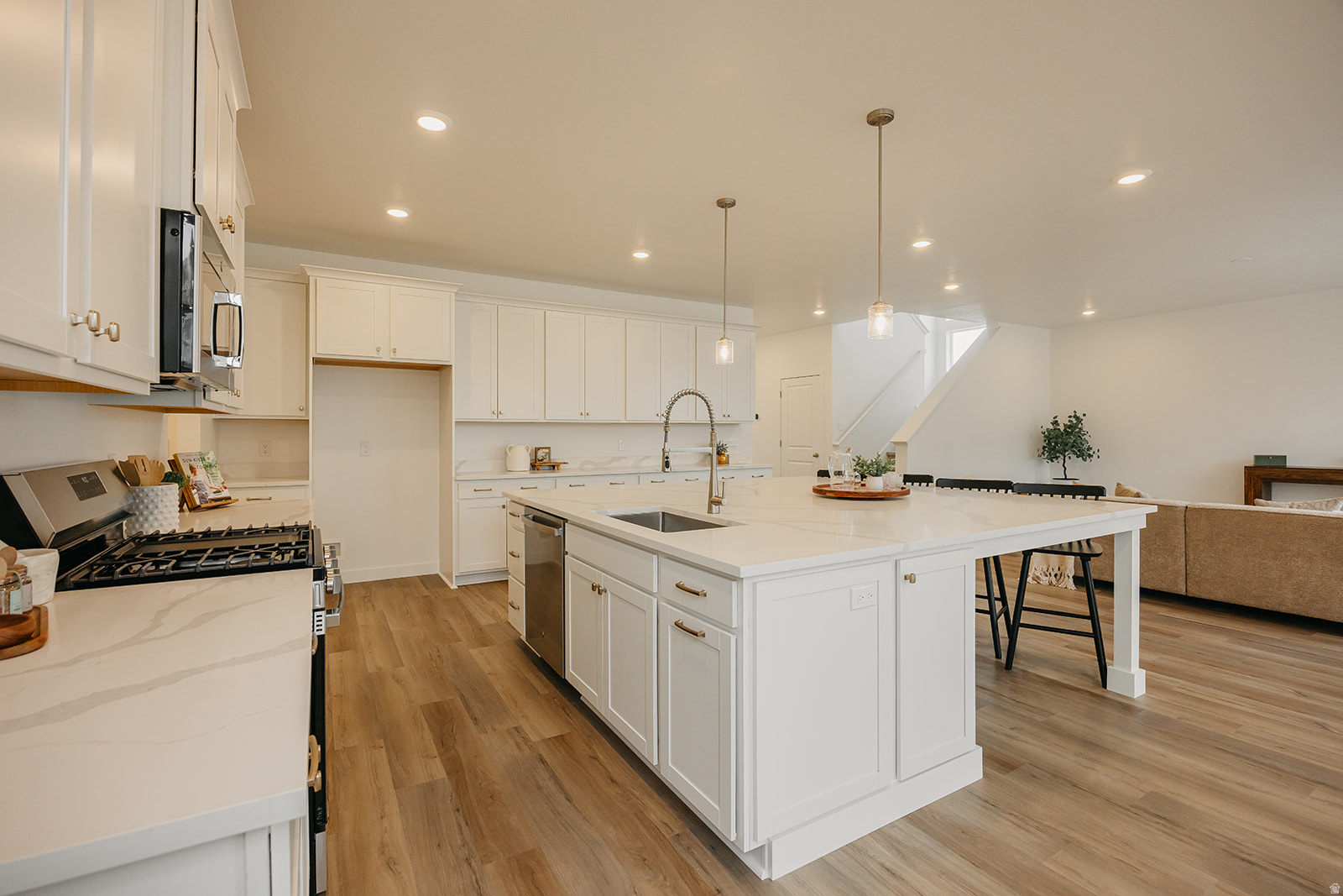 FIREFLY - Residential