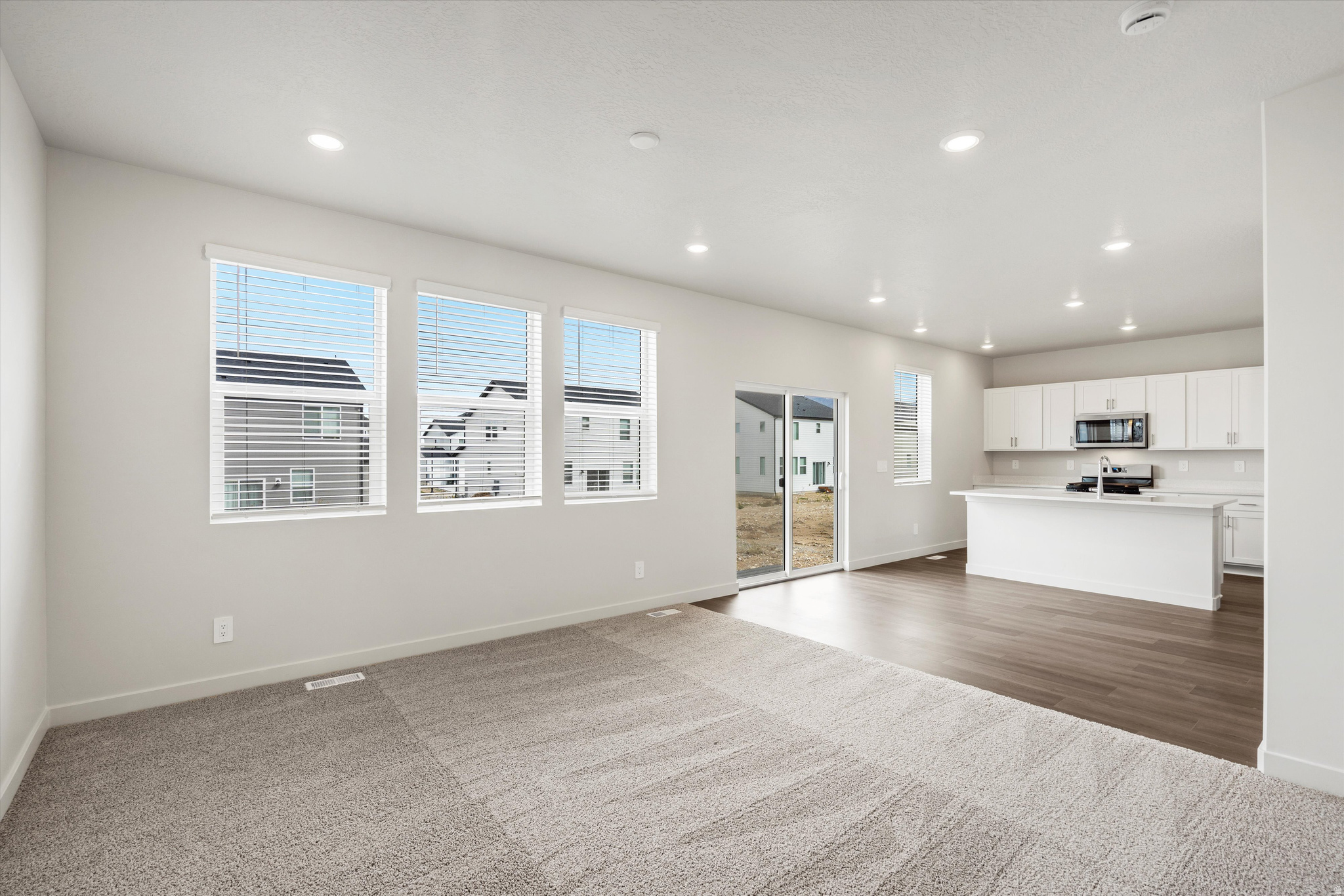 VISTA MEADOWS - Residential