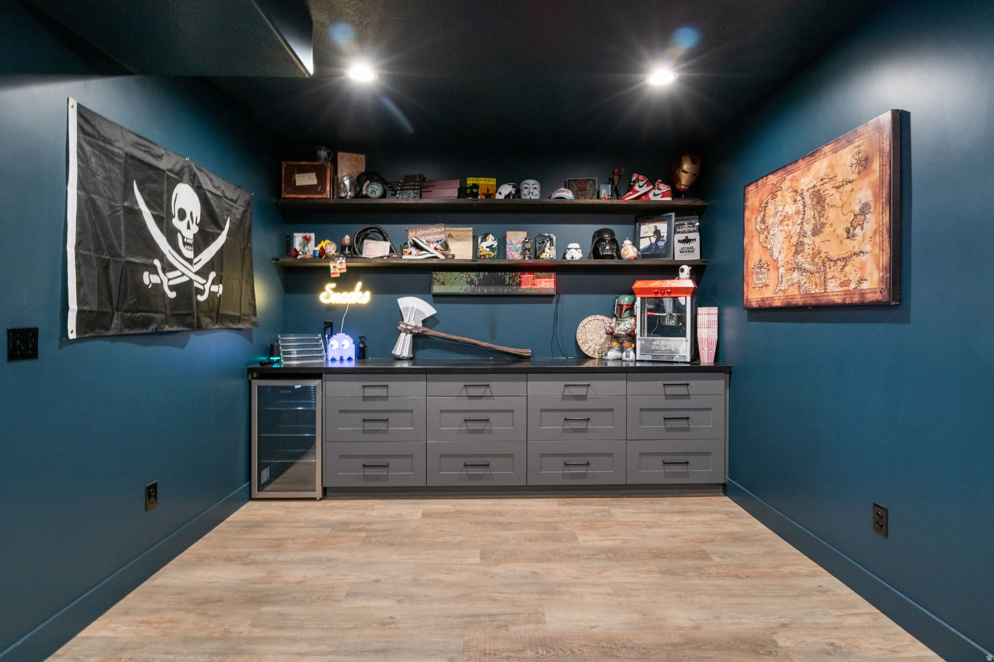 DAPPLE GRAY TRAILS - Residential