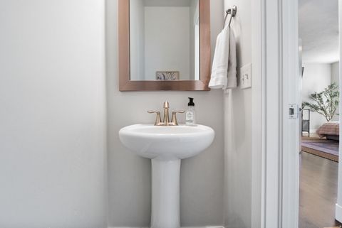 Tiny photo for 592 S 2150 W, Lehi, UT 84043 (MLS # 2155105)