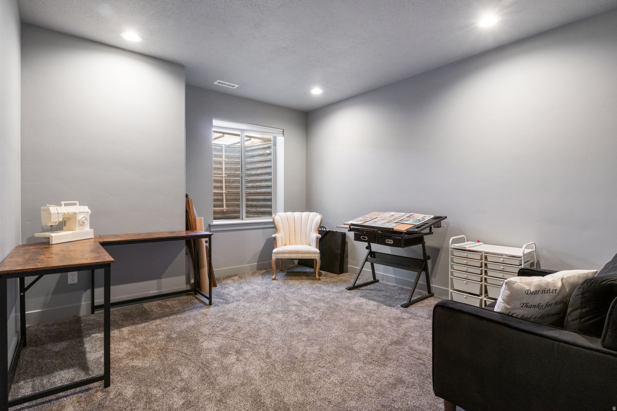 DAPPLE GRAY TRAILS - Residential