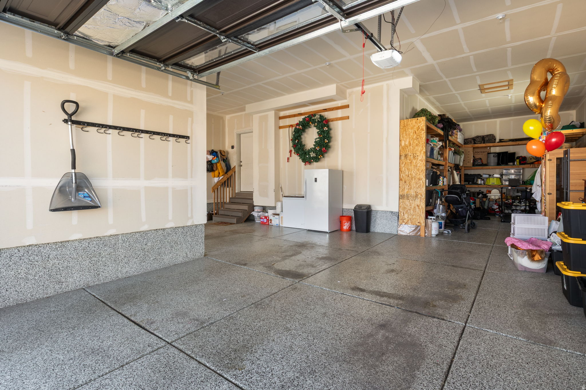 DAPPLE GRAY TRAILS - Residential