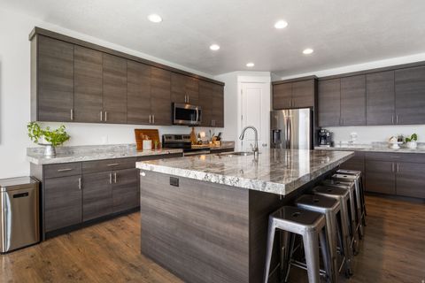 Tiny photo for 592 S 2150 W, Lehi, UT 84043 (MLS # 2155105)