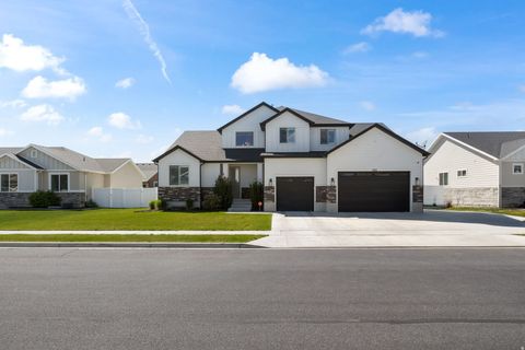 Tiny photo for 592 S 2150 W, Lehi, UT 84043 (MLS # 2155105)