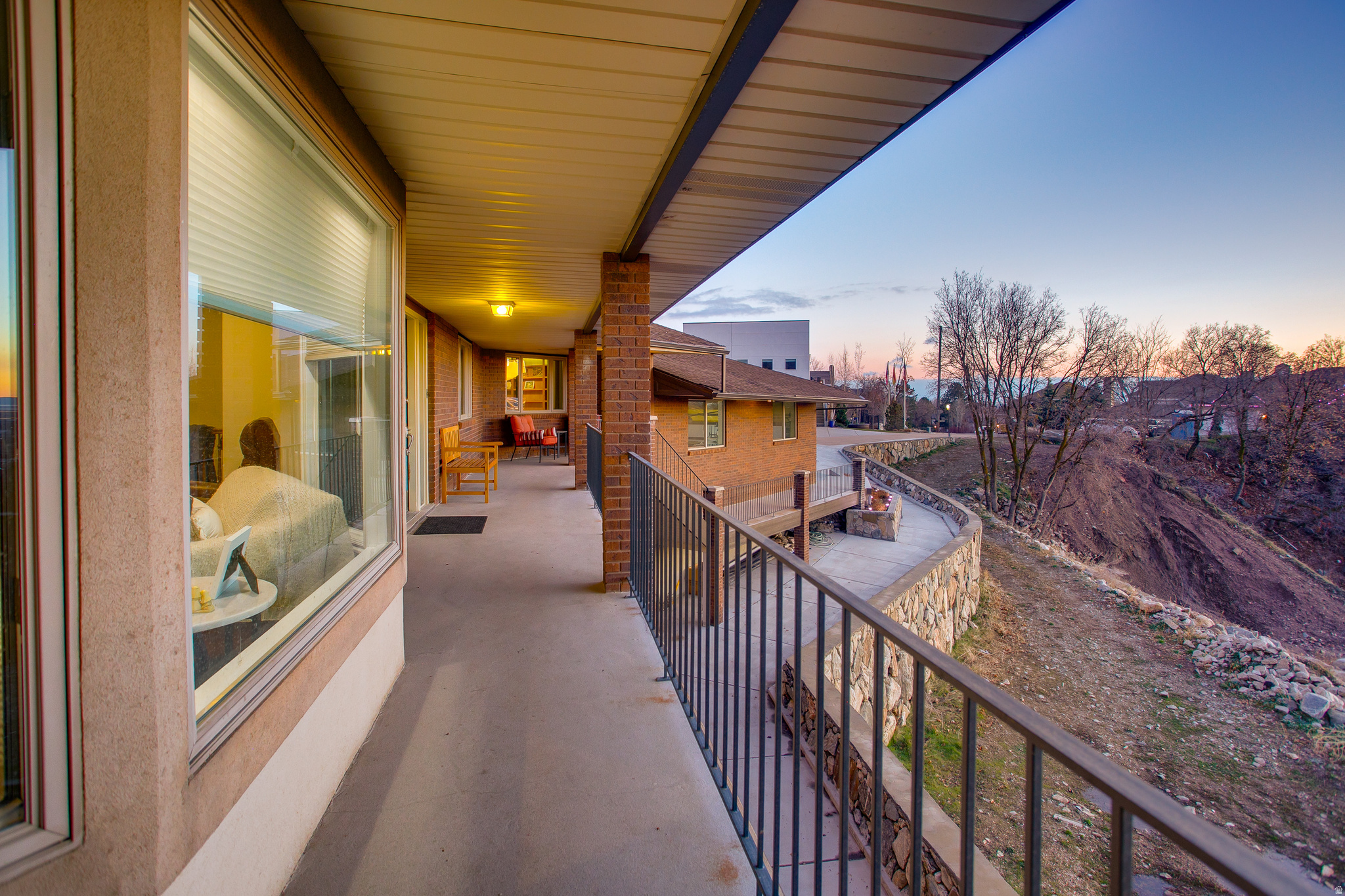 WOODLAND SPRINGS - Residential