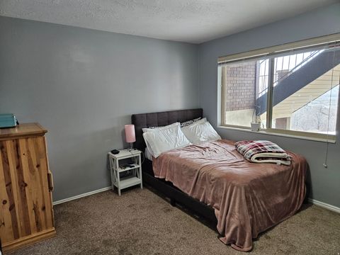 Tiny photo for 383 S 500 E, Farmington, UT 84025 (MLS # 2140170)