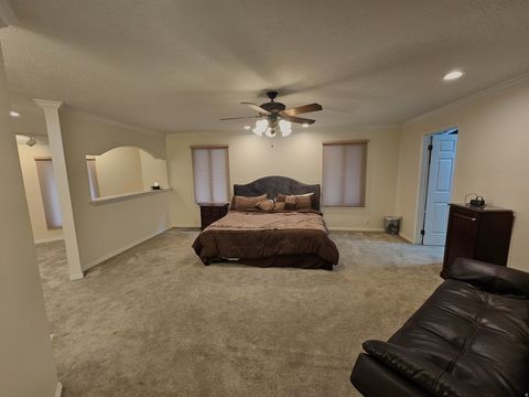 Tiny photo for 383 S 500 E, Farmington, UT 84025 (MLS # 2140170)