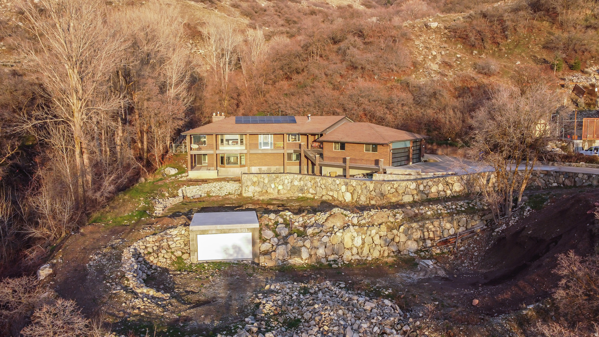 WOODLAND SPRINGS - Residential