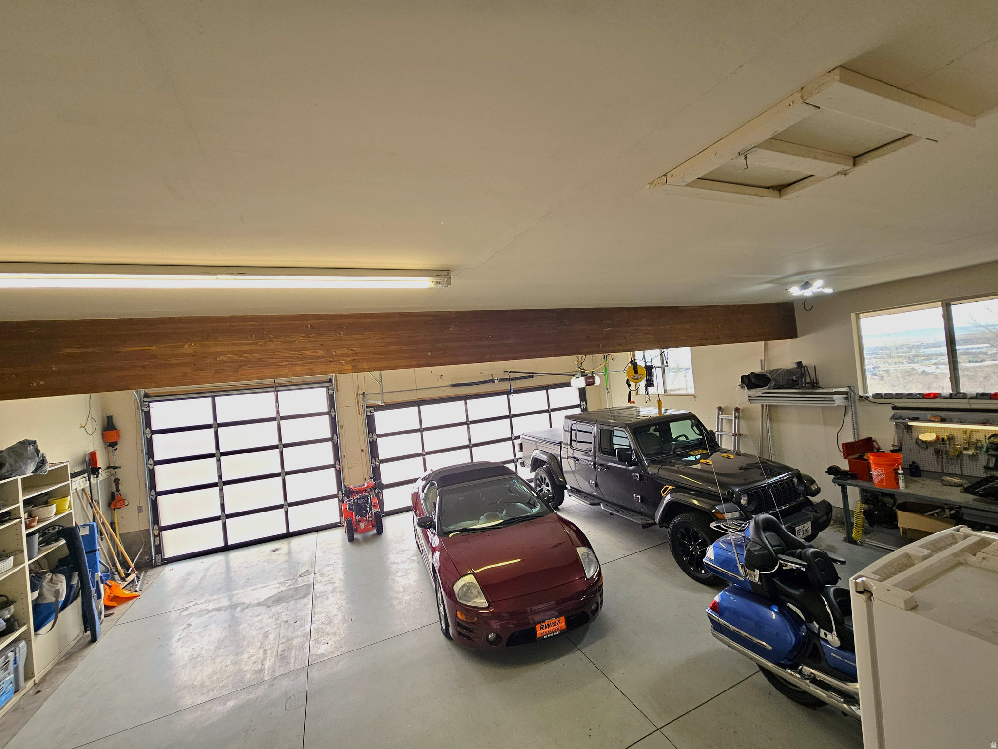 WOODLAND SPRINGS - Residential