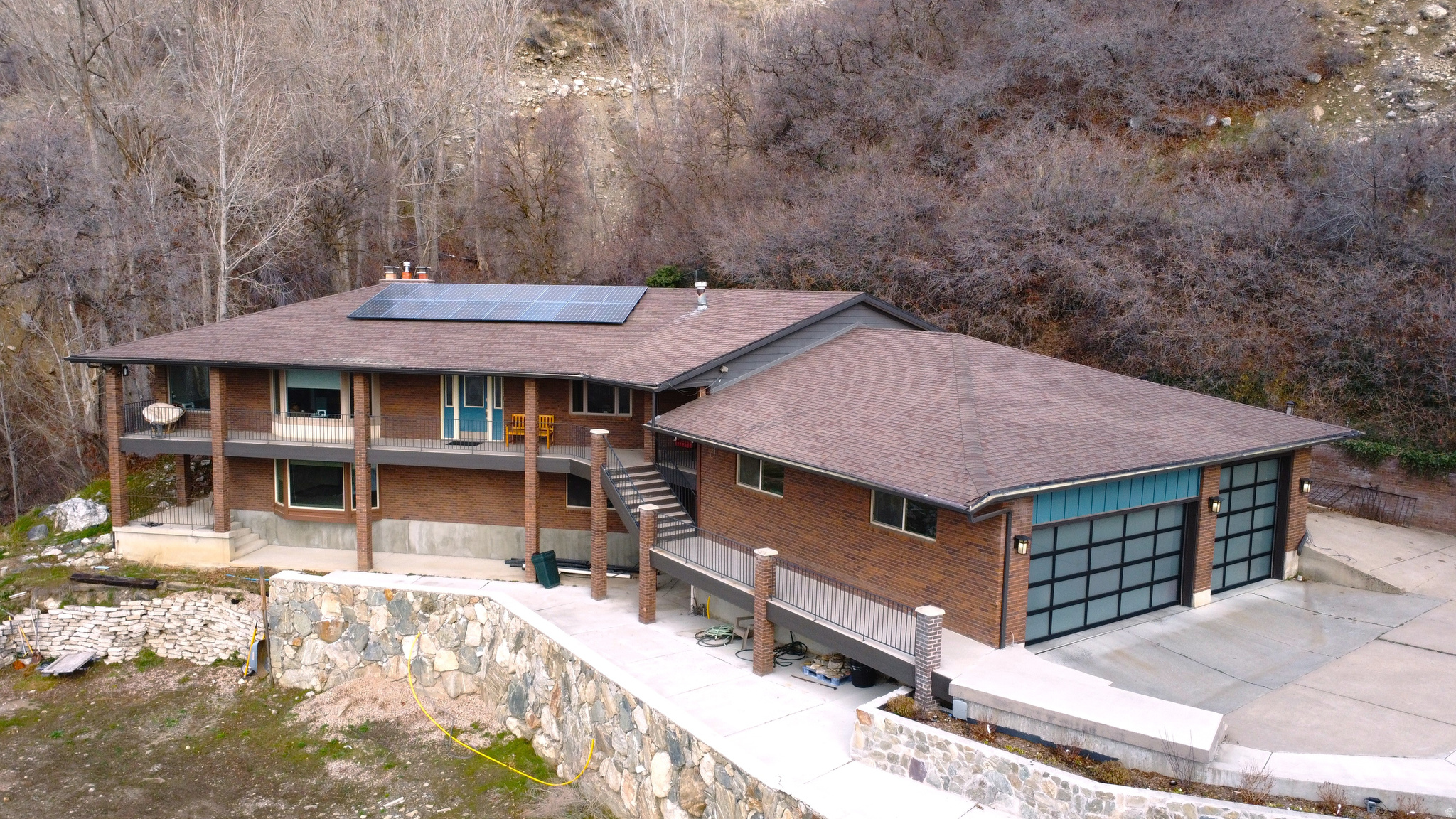 WOODLAND SPRINGS - Residential