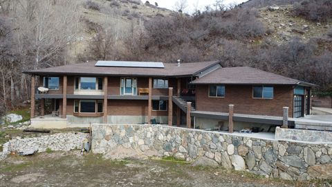 Tiny photo for 383 S 500 E, Farmington, UT 84025 (MLS # 2140170)