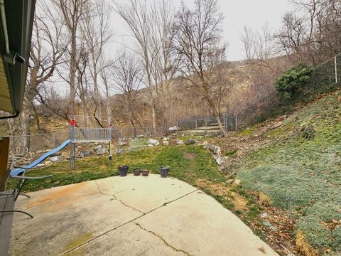 Tiny photo for 383 S 500 E, Farmington, UT 84025 (MLS # 2140170)