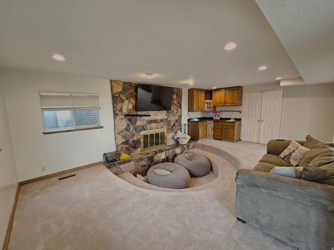 Tiny photo for 383 S 500 E, Farmington, UT 84025 (MLS # 2140170)