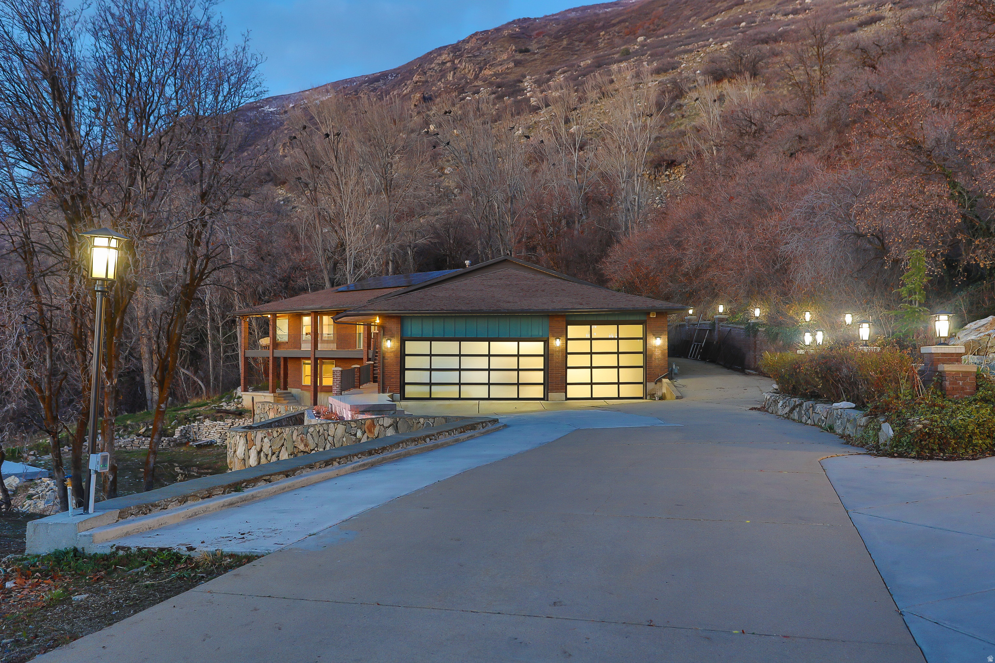 WOODLAND SPRINGS - Residential