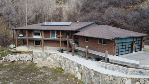 Tiny photo for 383 S 500 E, Farmington, UT 84025 (MLS # 2140170)