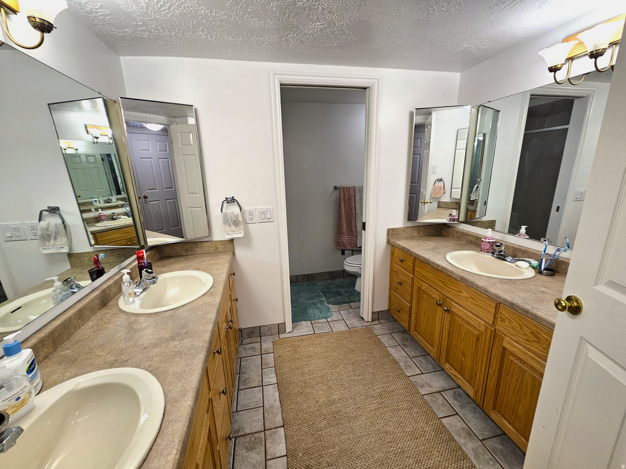 WOODLAND SPRINGS - Residential