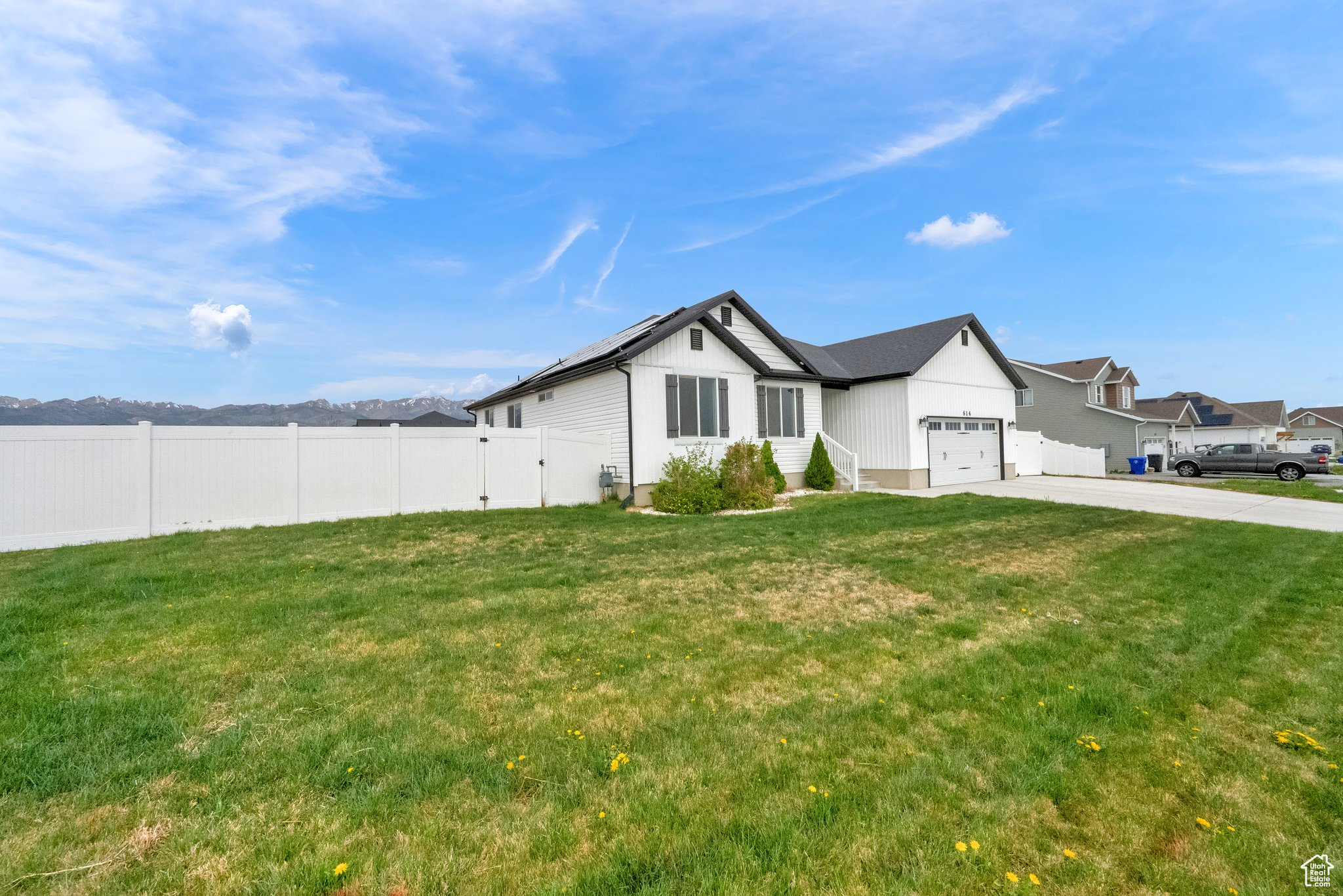 614 S Woodruff Way, Grantsville, Utah image 3