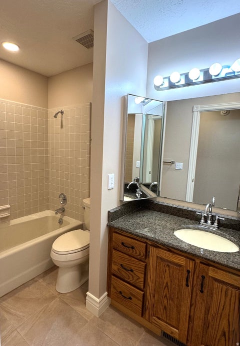 Tiny photo for 1959 N 150 E, Centerville, UT 84014 (MLS # 2183887)