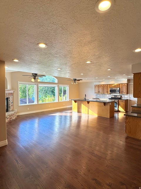 Tiny photo for 1959 N 150 E, Centerville, UT 84014 (MLS # 2183887)