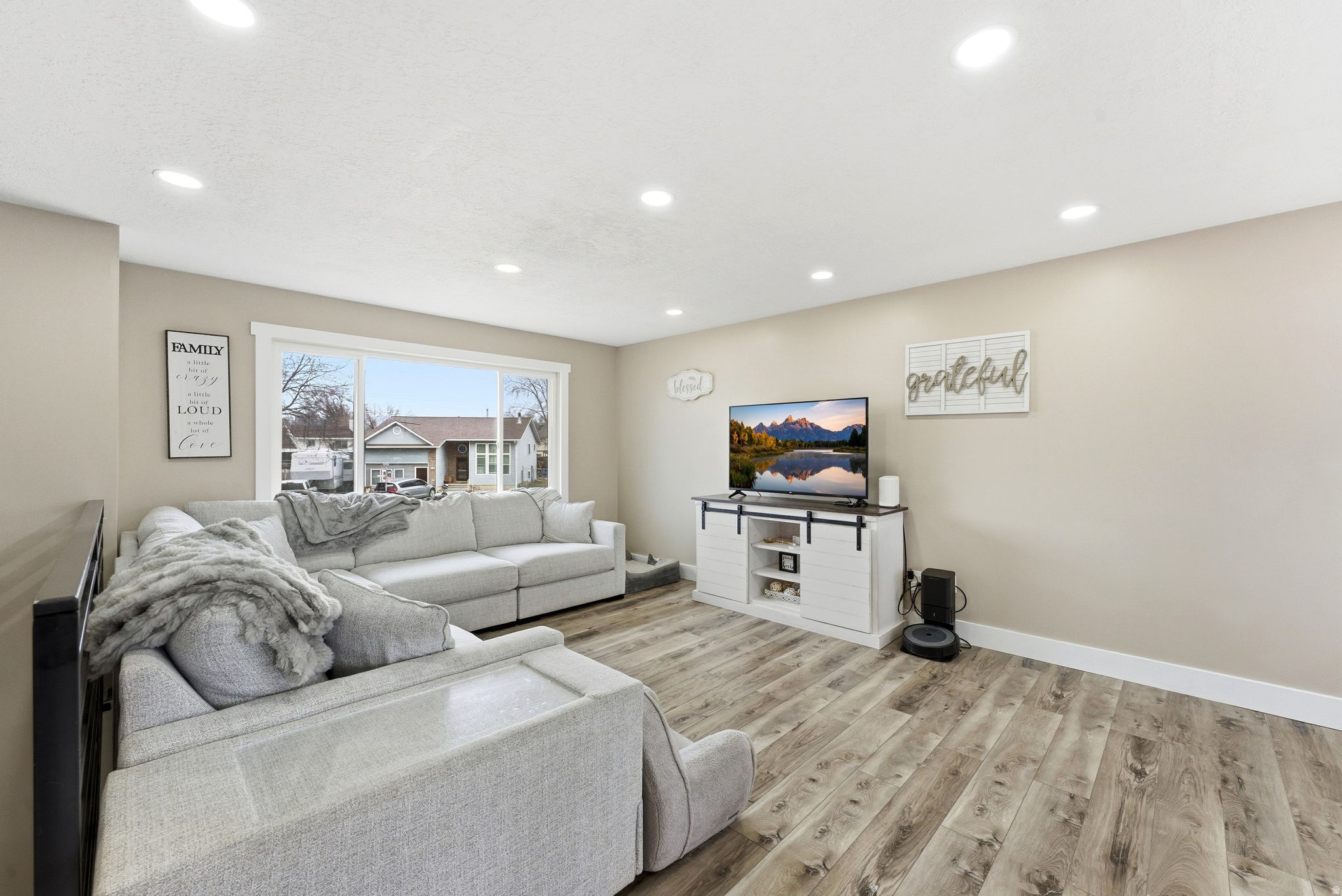 CARRIGE PLACE - Residential