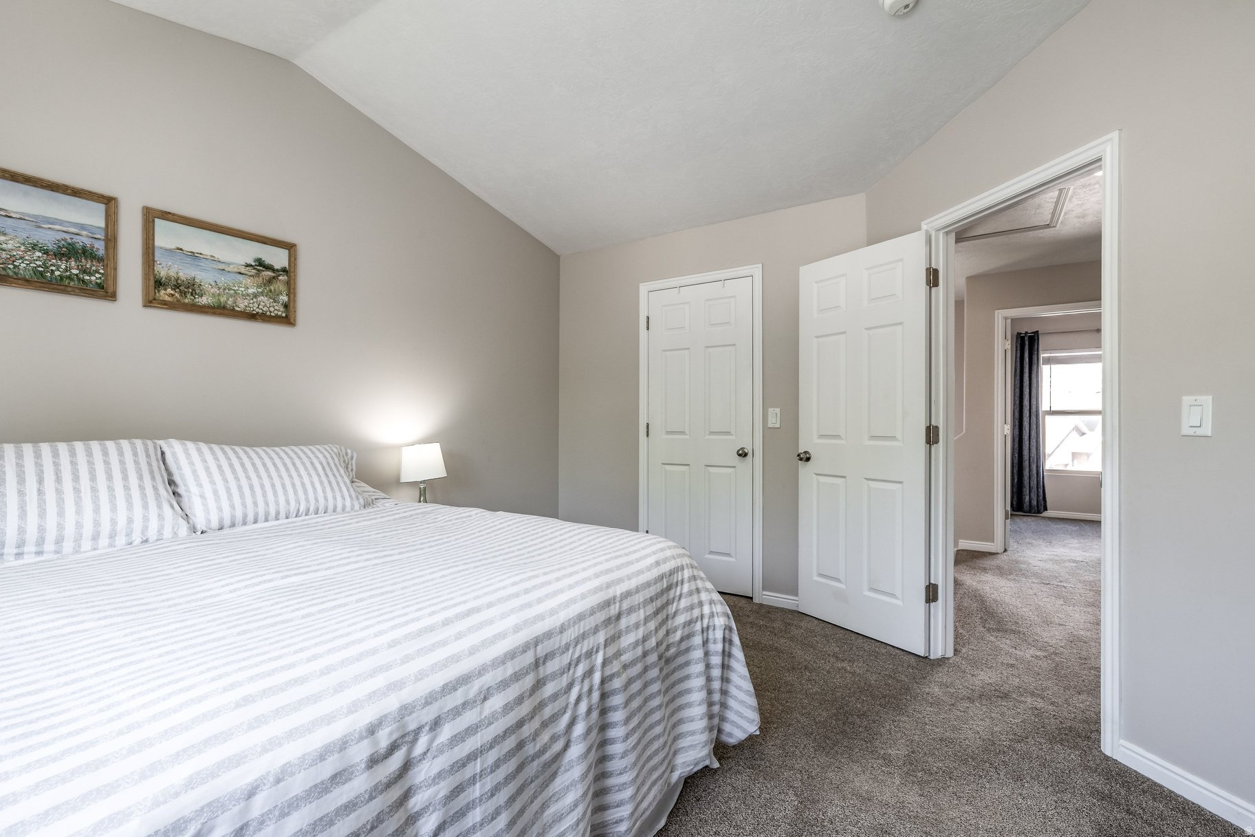 NEW TOWNE SQUARE AT - Residential