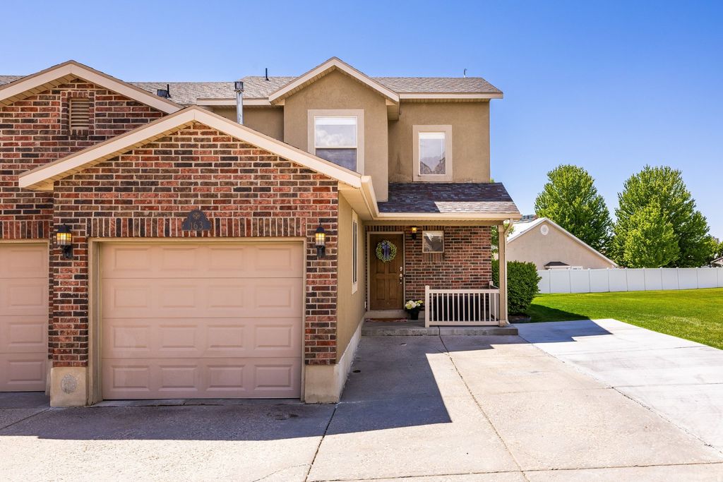 Photo of 163 ARLINGTON WAY, Harrisville, UT 84414 (MLS # 2156177)
