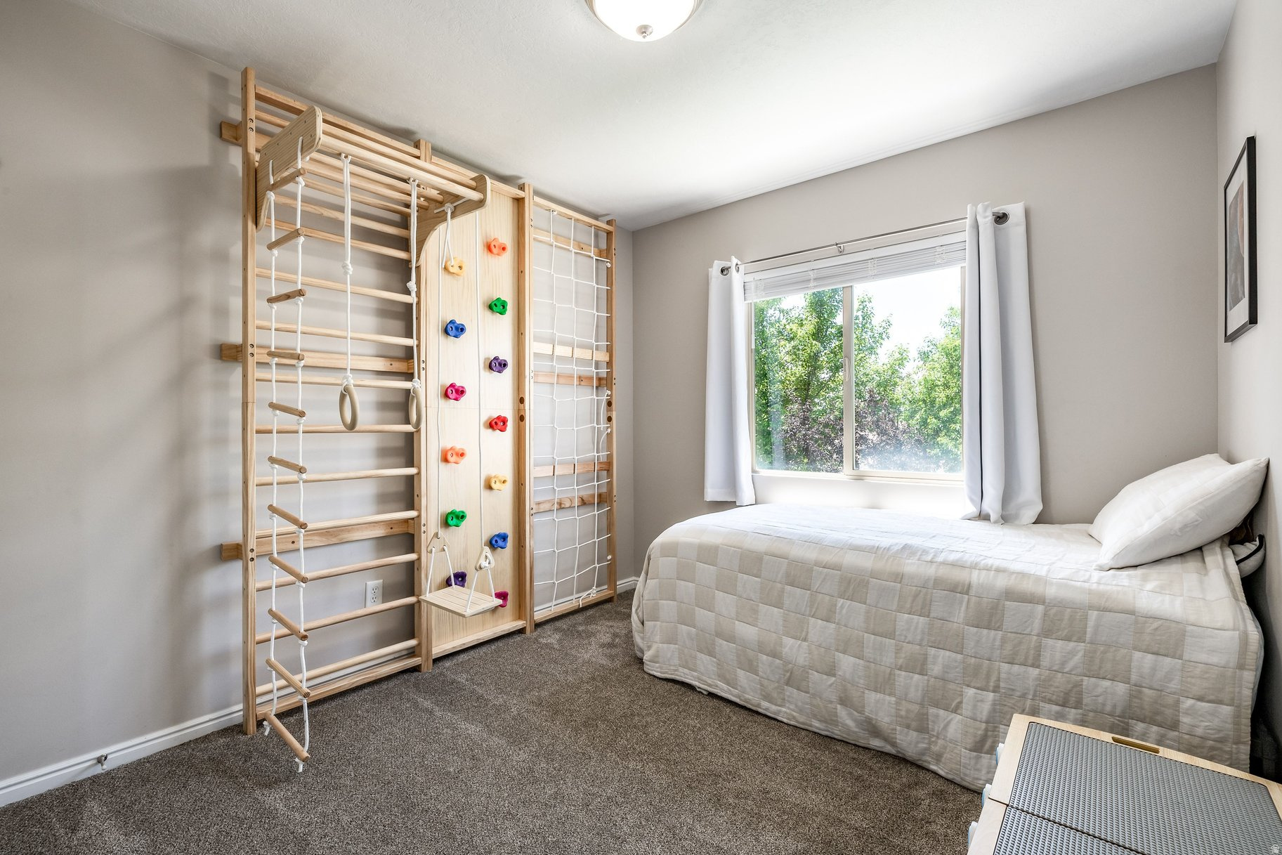 NEW TOWNE SQUARE AT - Residential