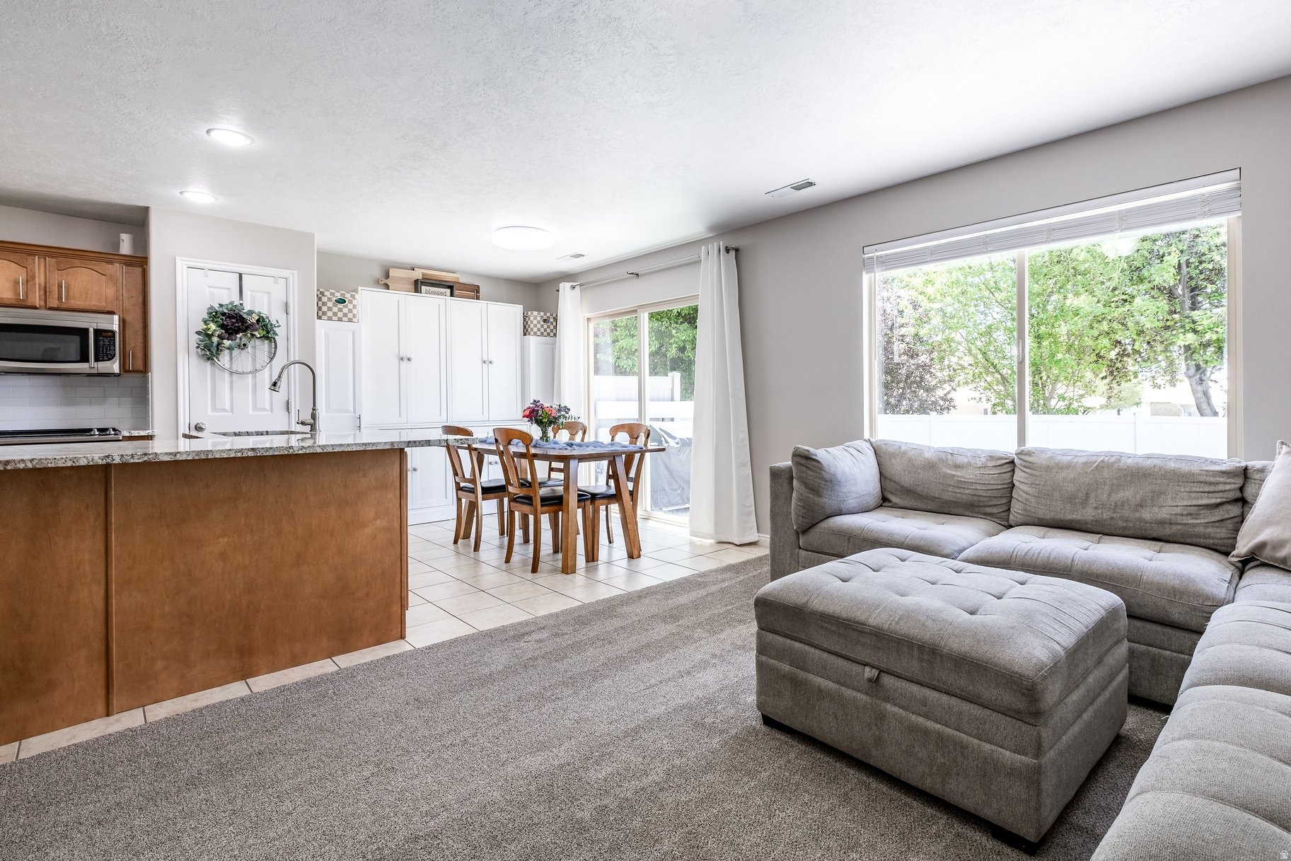 NEW TOWNE SQUARE AT - Residential