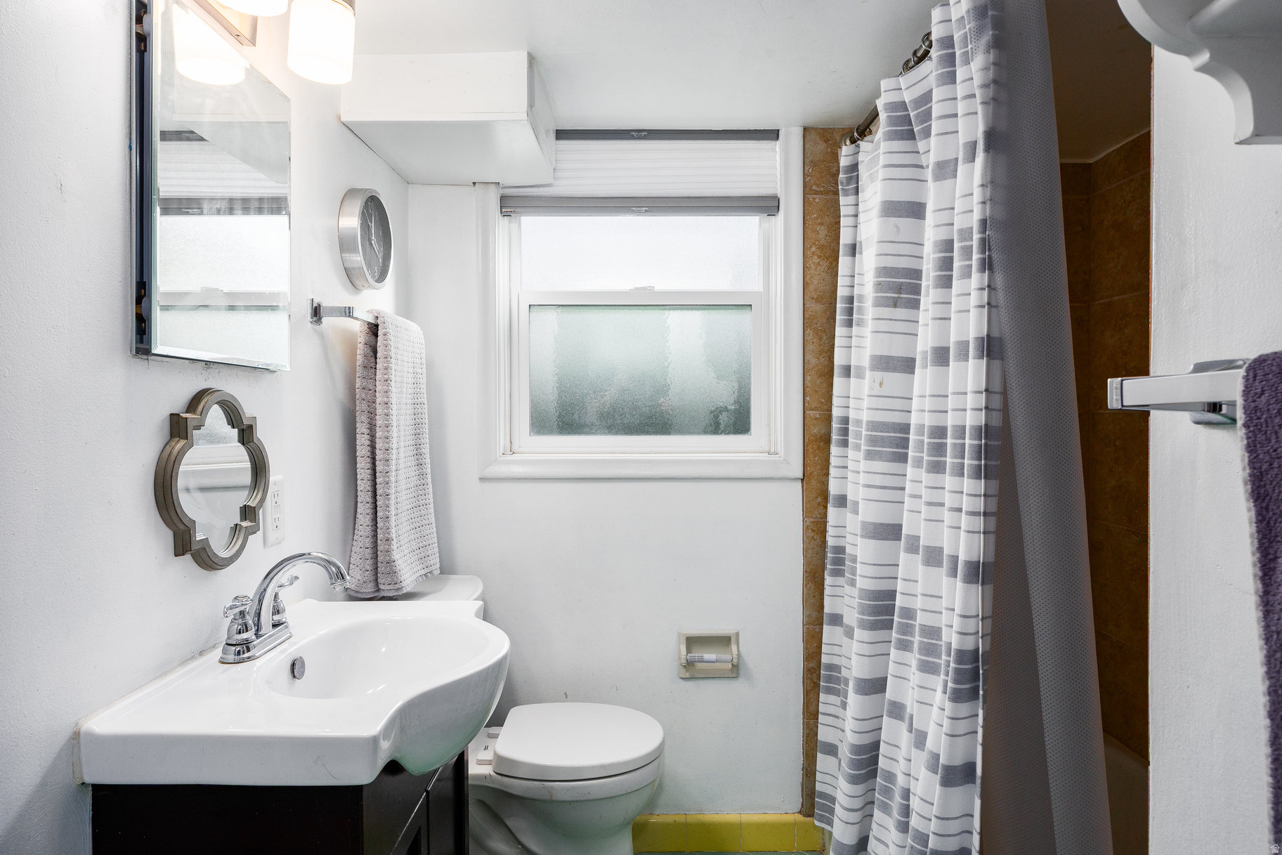 CAPITOL HILL - Residential