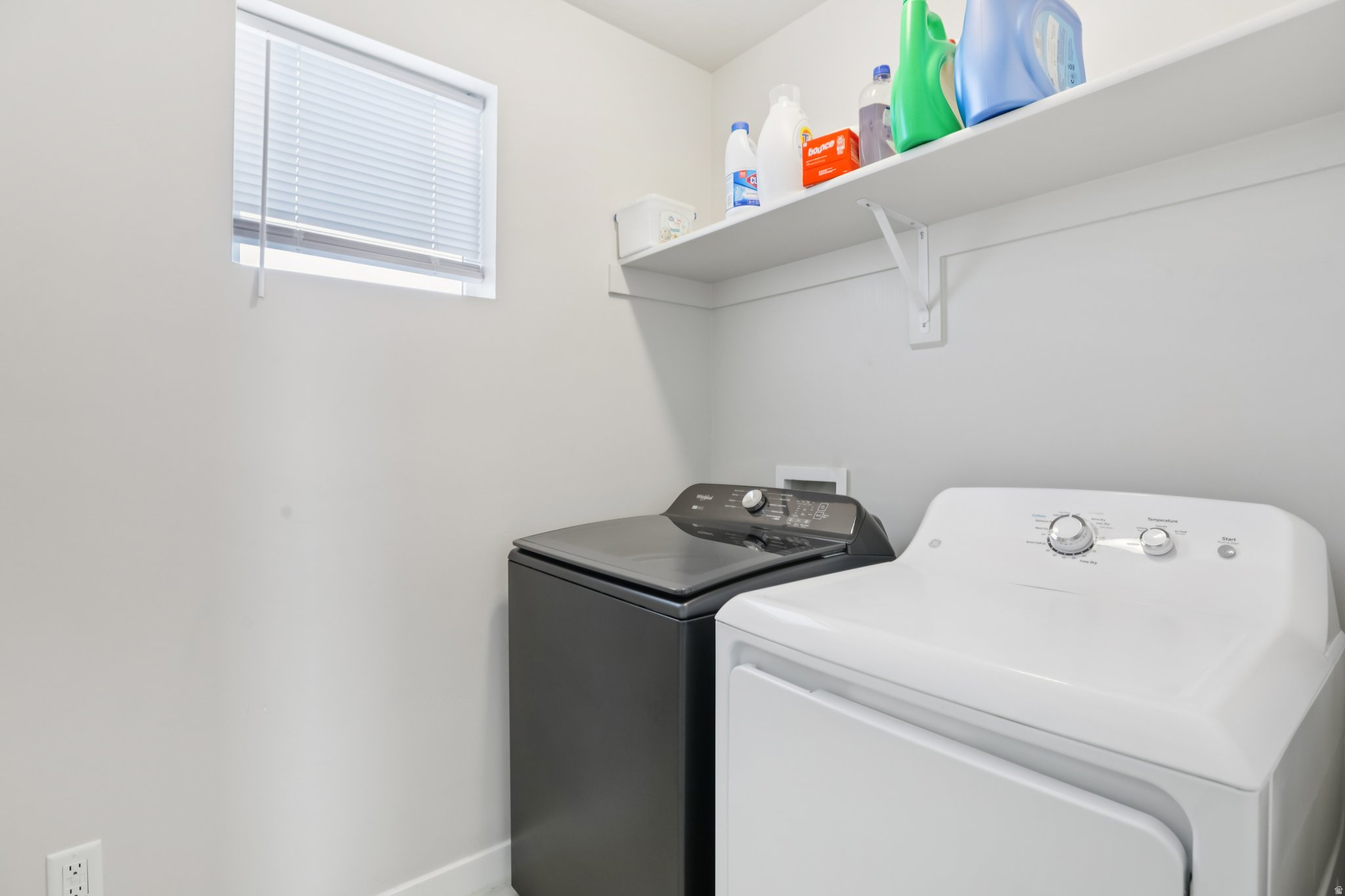 SALT POINT - Residential